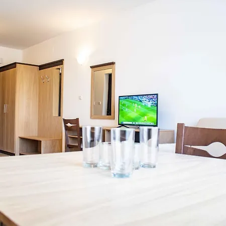 Puldin Suites Aparthotel