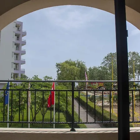 Puldin Suites ساني بيتش